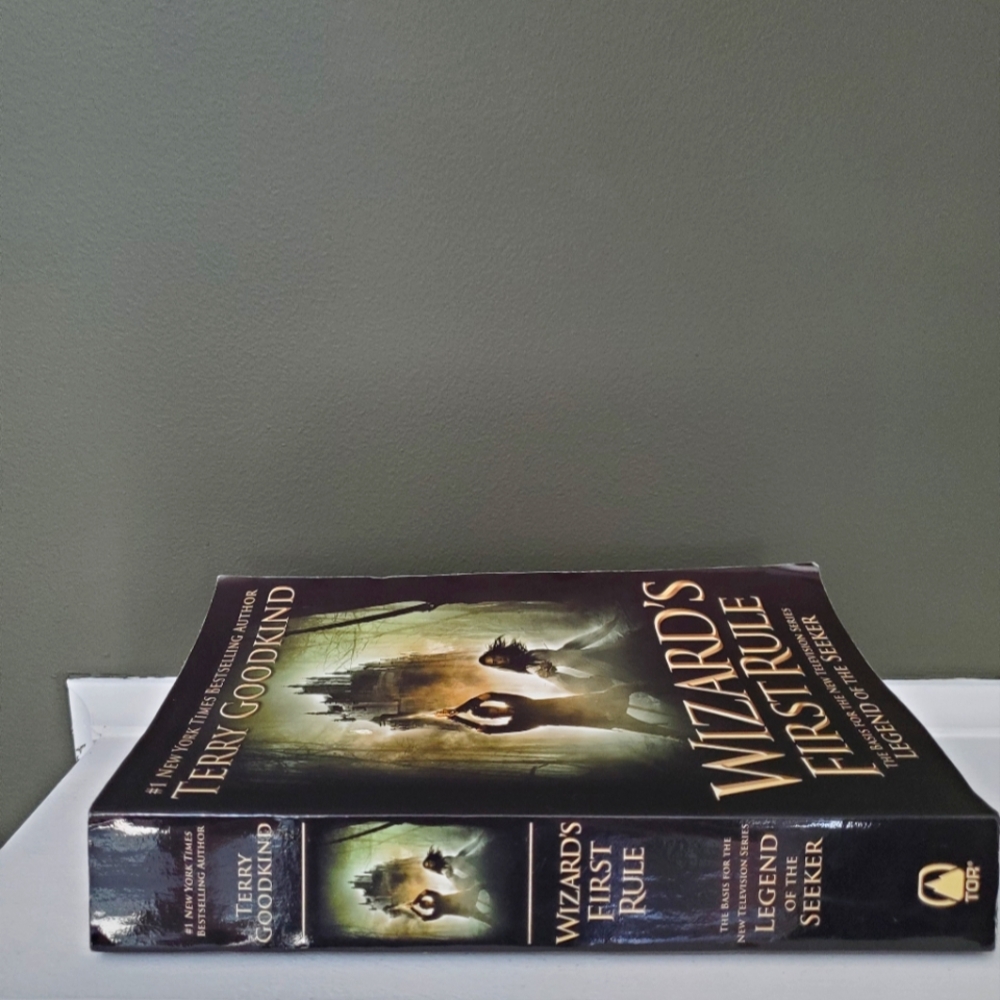 Wizards First Rule by Terry Goodkind Sword of Truth Series book 1